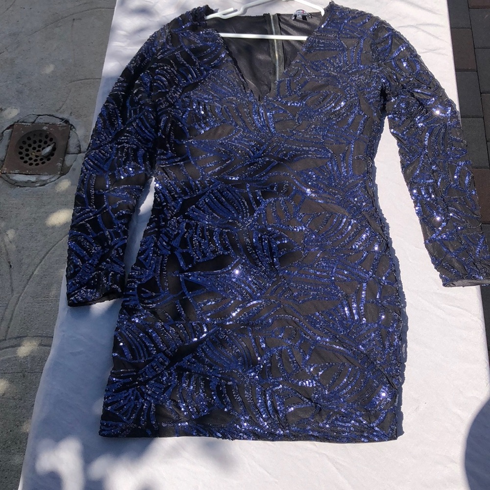 Sequence Plunge Neck Line Dress - Picture 3 of 5